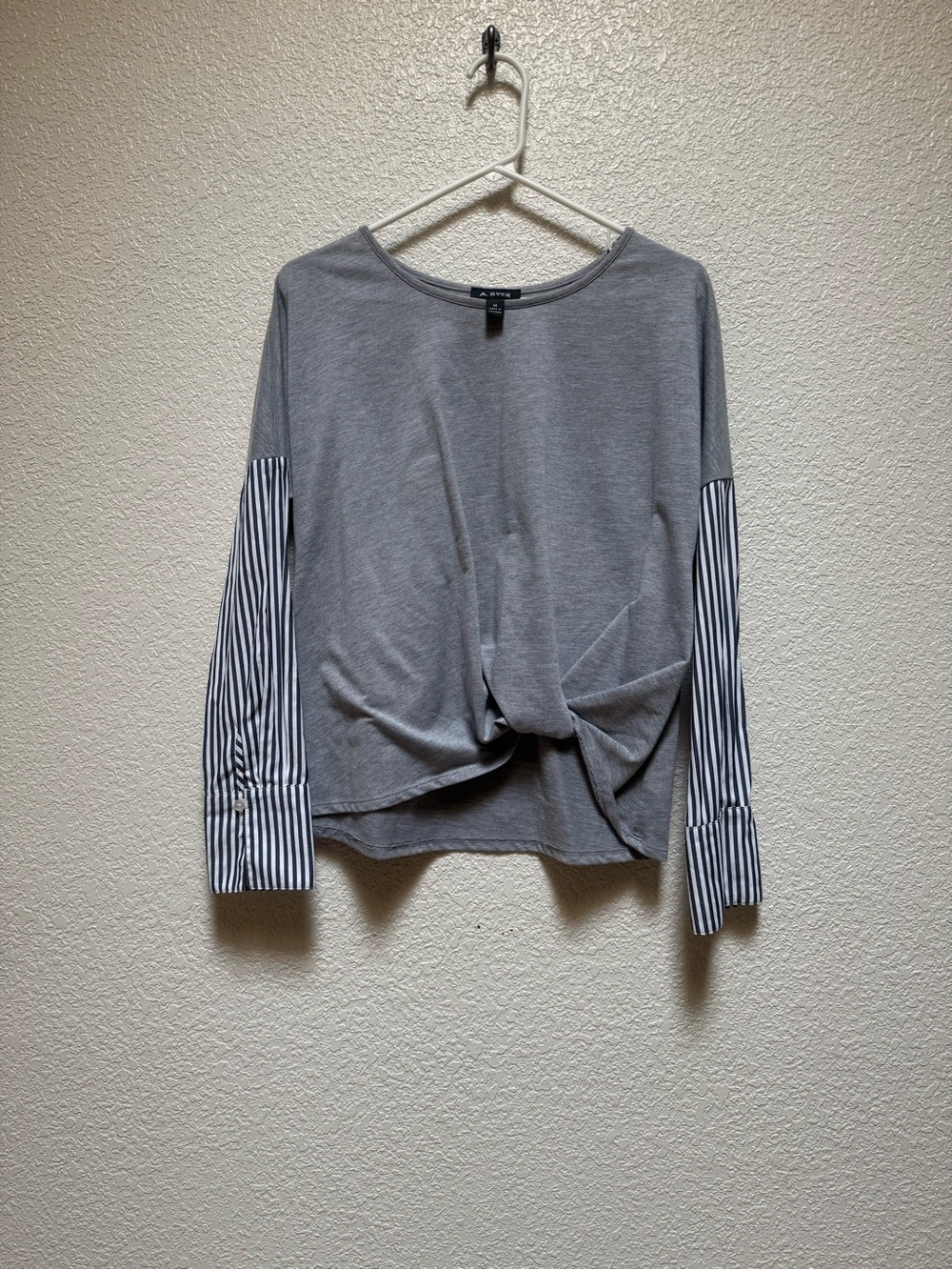 Gray Twist-Front Long Sleeve Top with Striped Sleeves sz M